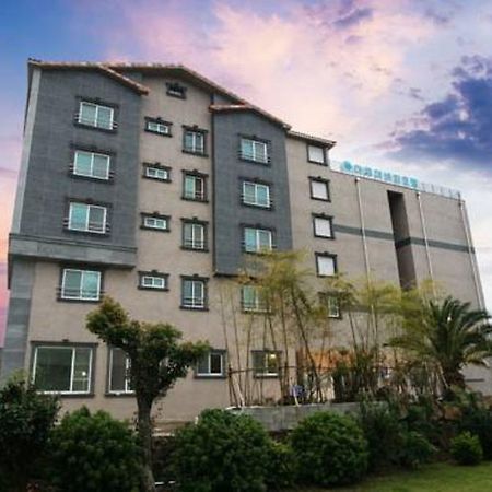 Seongsan Aqua Beach Hotel Szogüpho Kültér fotó