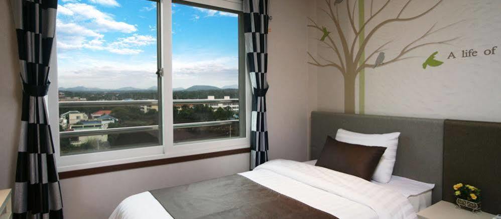 Seongsan Aqua Beach Hotel Szogüpho Kültér fotó